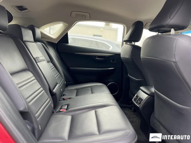 Lexus NX 300H 45 interauto-car