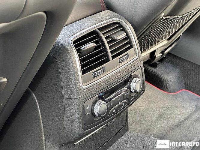 Audi RS7 61 interauto-car