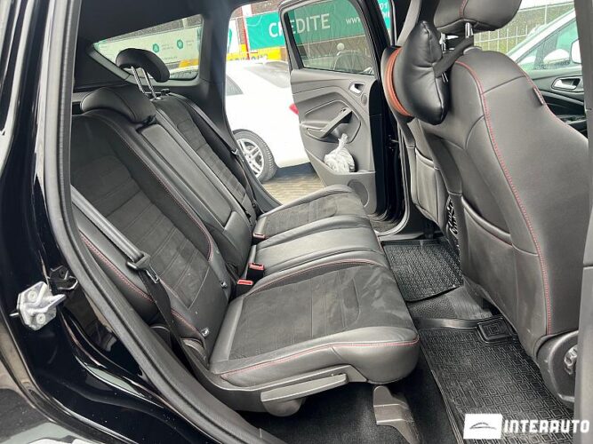 Ford Kuga 45 interauto-car