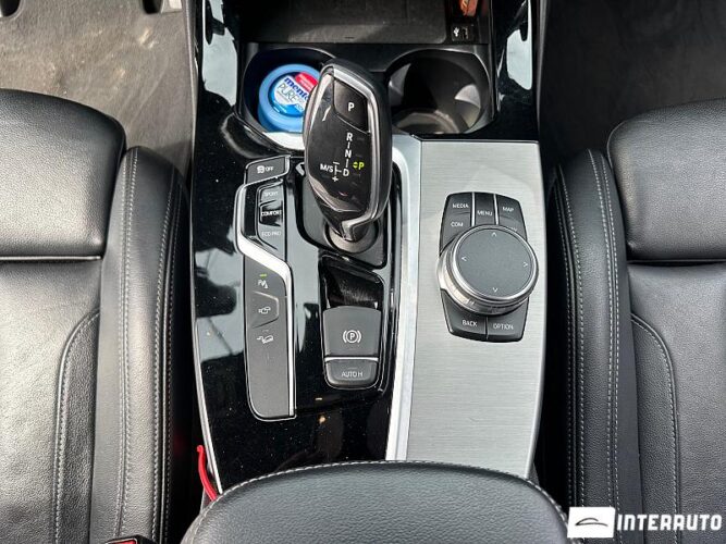 BMW X3 2.0D 45 interauto-car