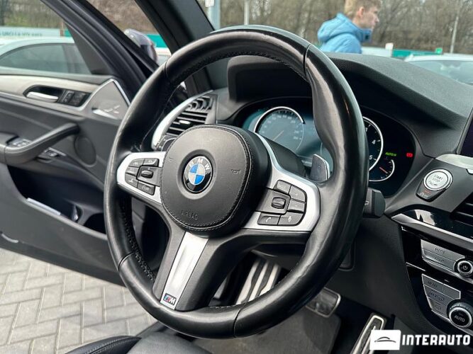 BMW X3 2.0D 39 interauto-car