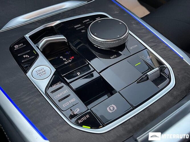 BMW X7 4.0i 56 interauto-car