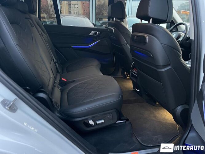 BMW X7 4.0i 63 interauto-car