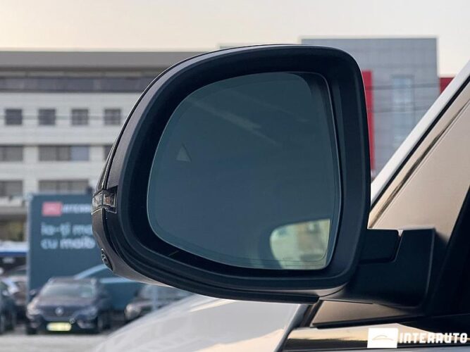 BMW X7 4.0i 44 interauto-car