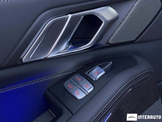 BMW X7 4.0i 59 interauto-car