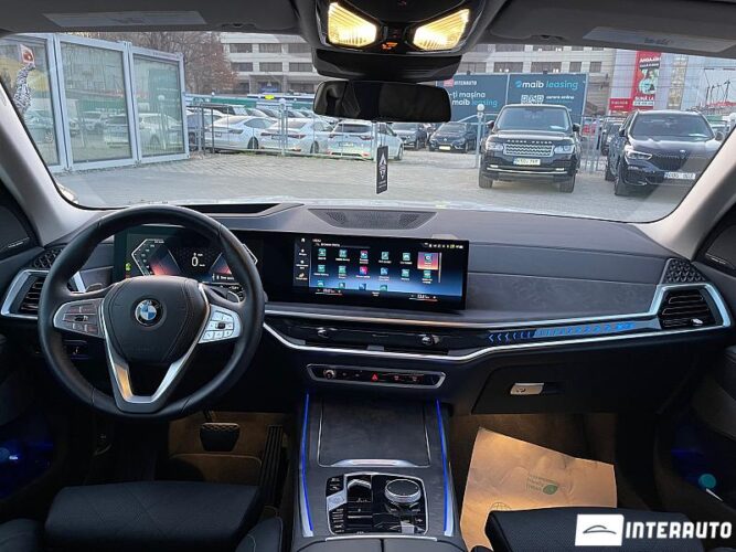 BMW X7 4.0i 50 interauto-car