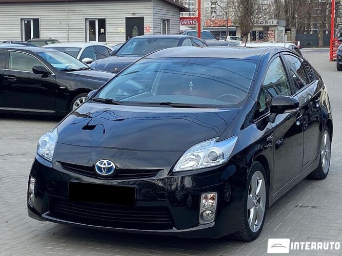 Toyota Prius 31 interauto-car