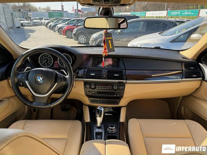 BMW X6 3.5i 44 interauto-car
