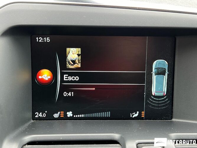 Volvo XC 60 41 interauto-car