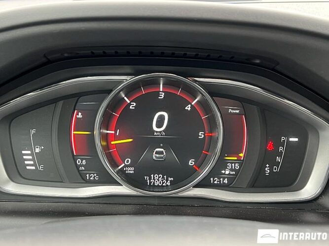 Volvo XC 60 40 interauto-car