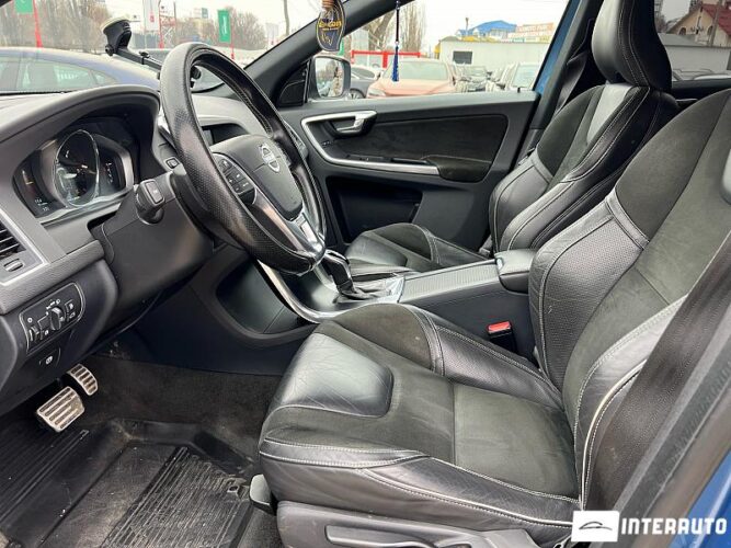 Volvo XC 60 36 interauto-car