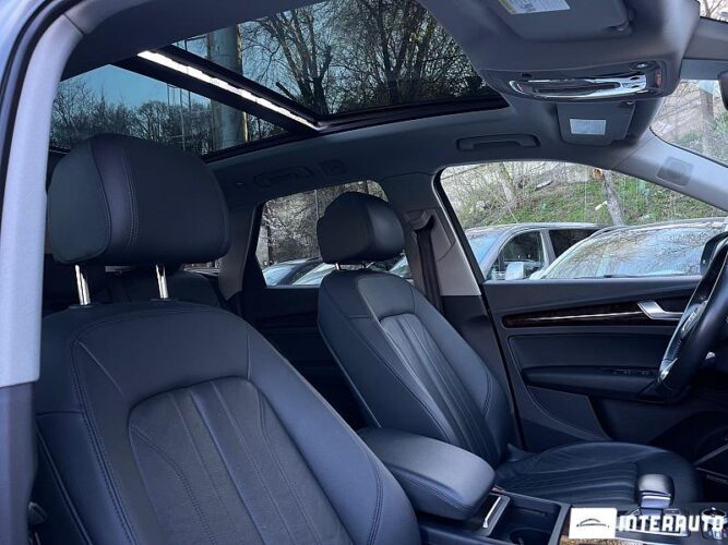 Audi Q5 61 interauto-car