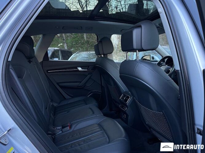 Audi Q5 62 interauto-car