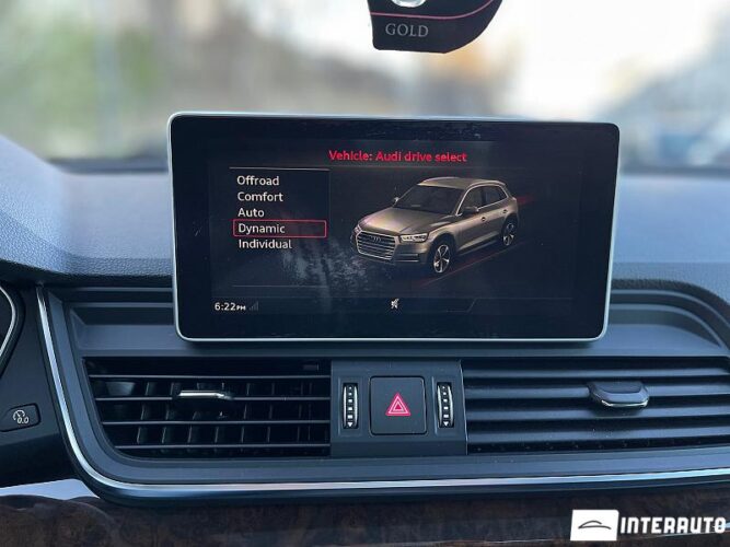 Audi Q5 56 interauto-car