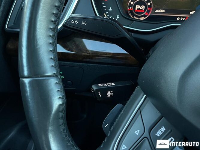 Audi Q5 50 interauto-car