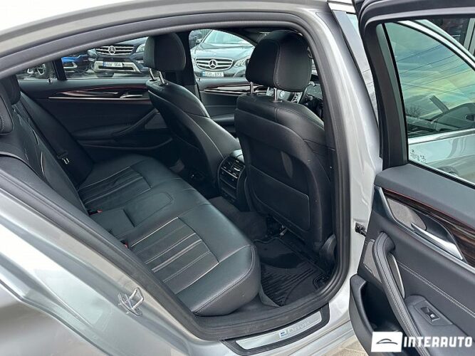 BMW 530e 60 interauto-car