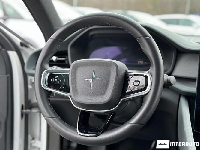 Volvo Polestar 2 46 interauto-car