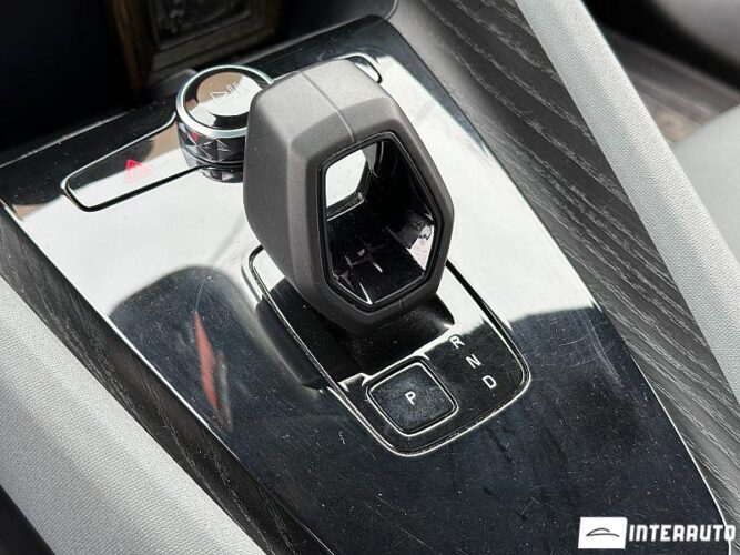 Volvo Polestar 2 53 interauto-car