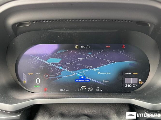 Volvo Polestar 2 47 interauto-car