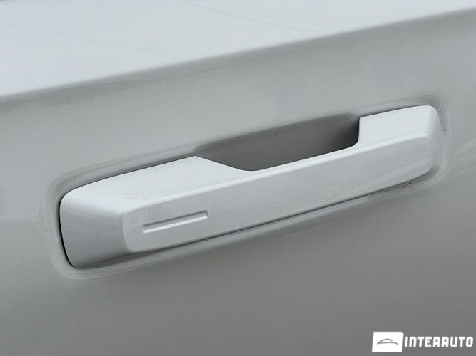 Volvo Polestar 2 62 interauto-car