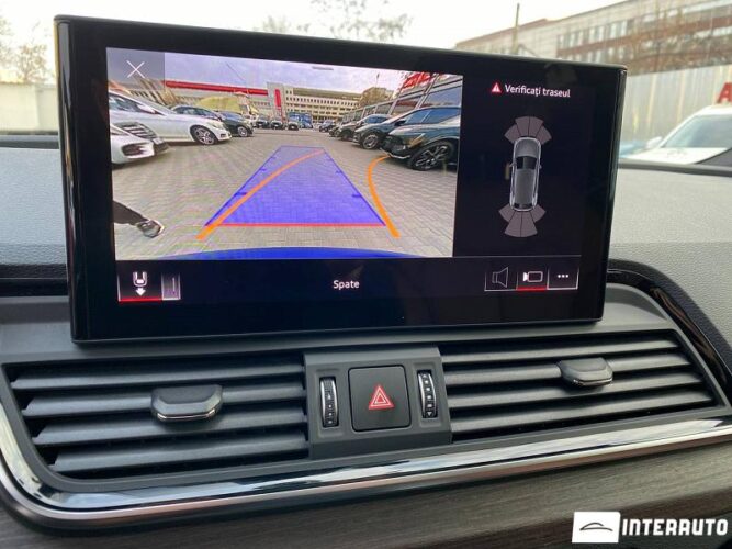 Audi Q5 40 interauto-car