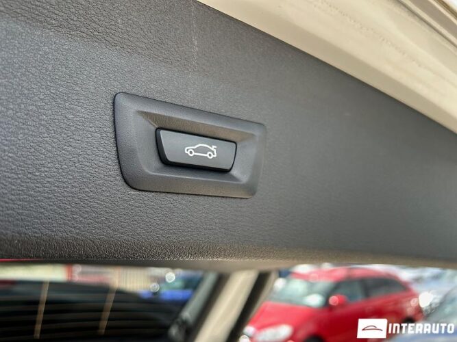 BMW X1 2.5e 49 interauto-car