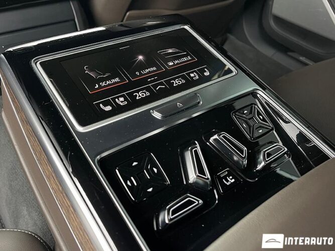 Audi A8 59 interauto-car