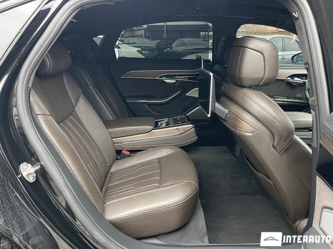 Audi A8 44 interauto-car