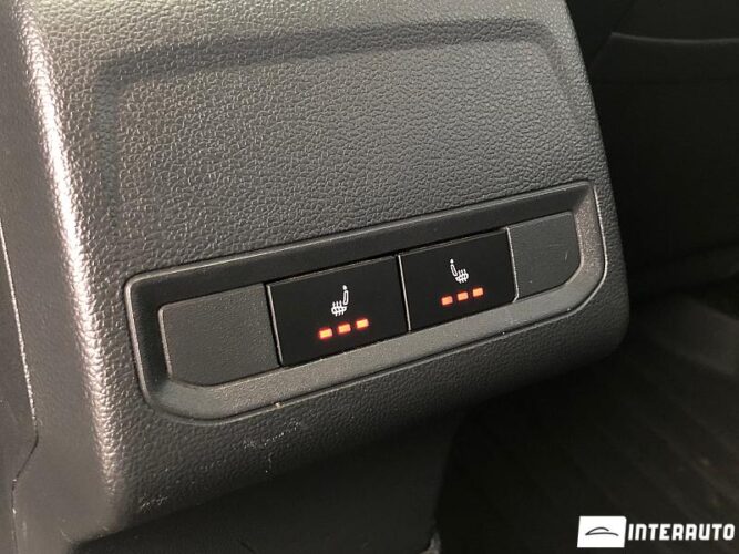 Volkswagen Jetta 46 interauto-car