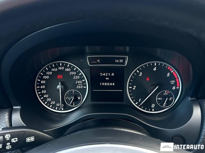 Mercedes A 160 38 interauto-car