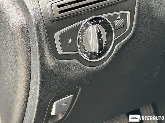 Mercedes GLC 300 52 interauto-car