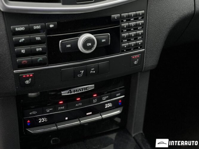 Mercedes E 250 40 interauto-car
