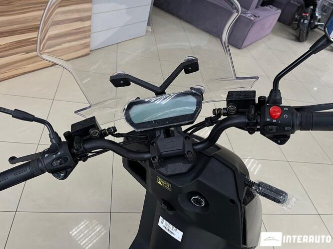 Super Soco CPX Pro 28 interauto-car