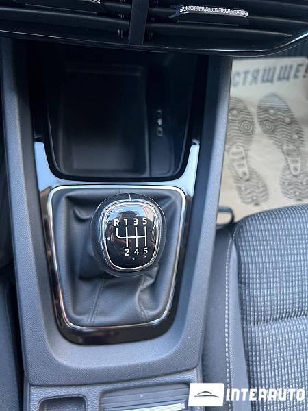 Skoda Octavia 23 automobil-interauto