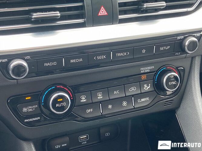 Kia Niro 42 interauto-car