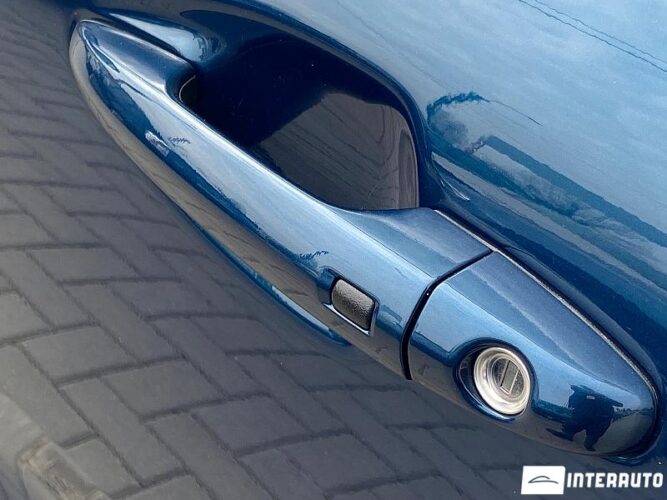 Kia Niro 35 interauto-car