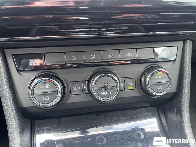 Skoda Superb 43 interauto-car