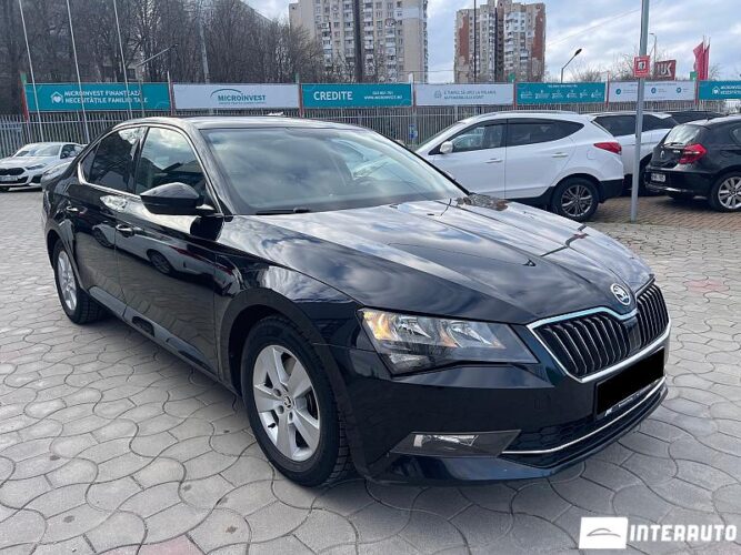 Skoda Superb 34 interauto-car
