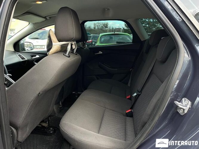 Ford Focus 45 interauto-car