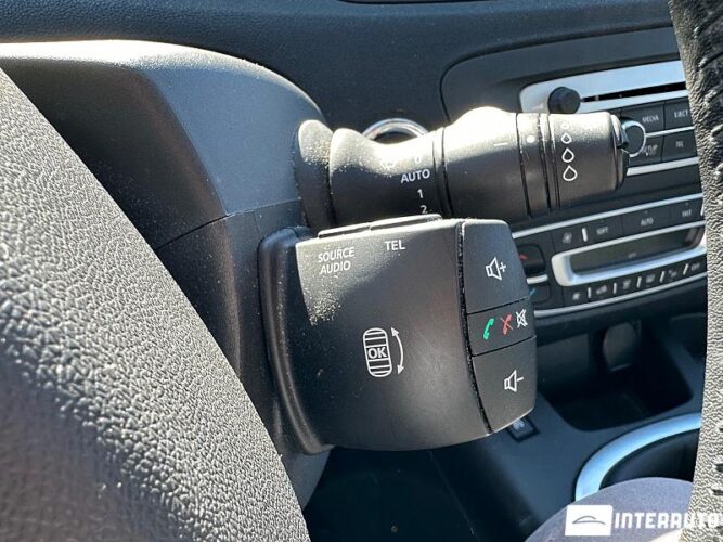 Renault Scenic 49 interauto-car