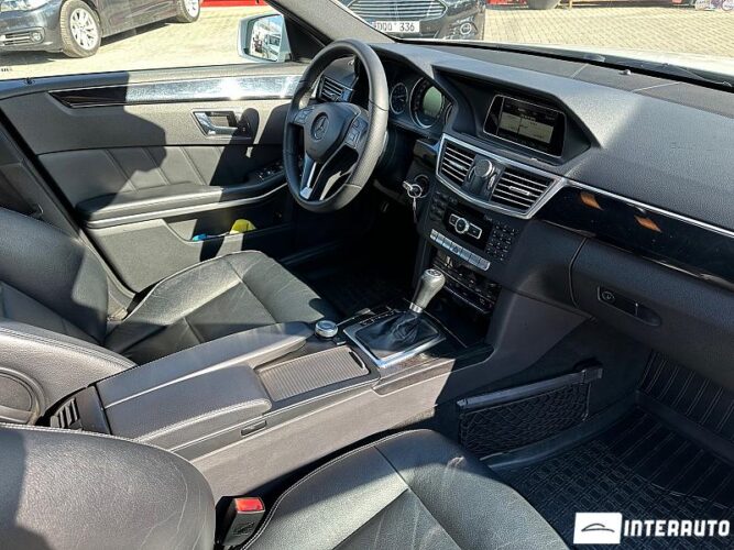 Mercedes E 200 54 interauto-car