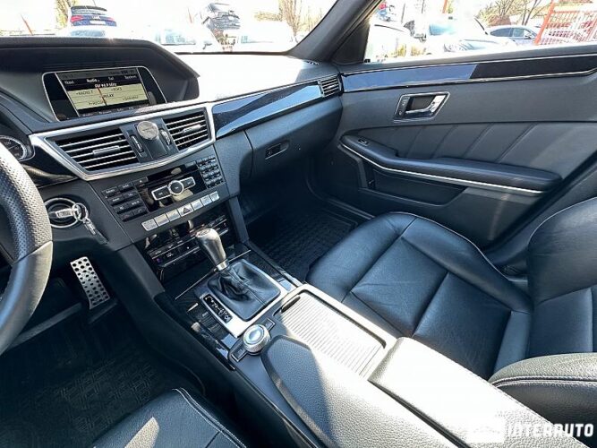 Mercedes E 200 51 interauto-car