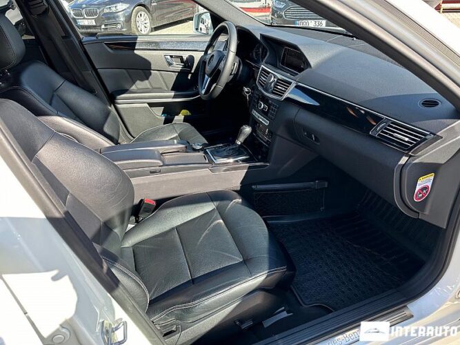 Mercedes E 200 52 interauto-car