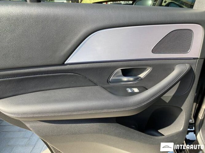 Mercedes GLE 300d 59 interauto-car