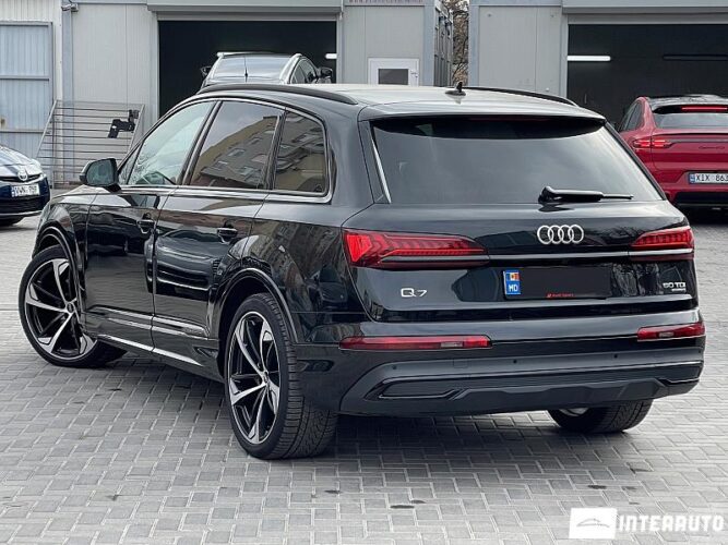 Audi Q7 41 audi Q7 2021