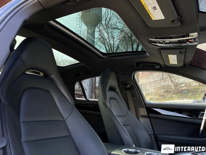 Porsche Panamera 4 66 interauto-car