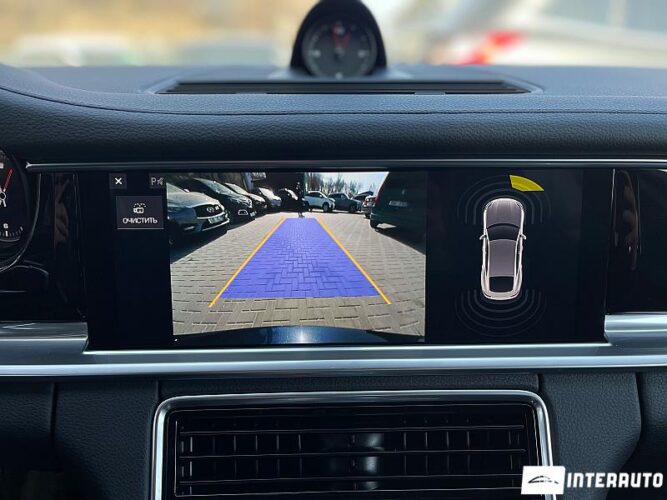 Porsche Panamera 4 61 interauto-car