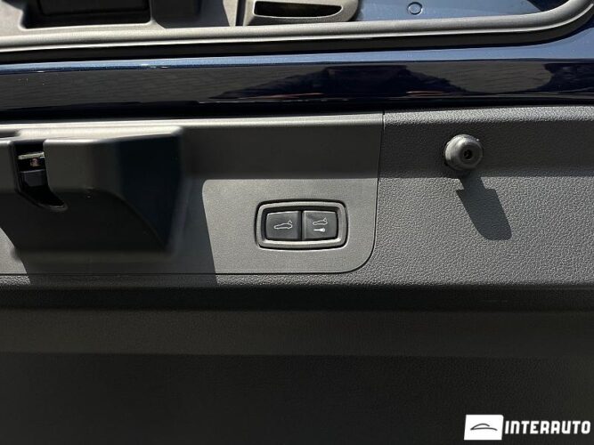 Porsche Panamera 4 71 interauto-car