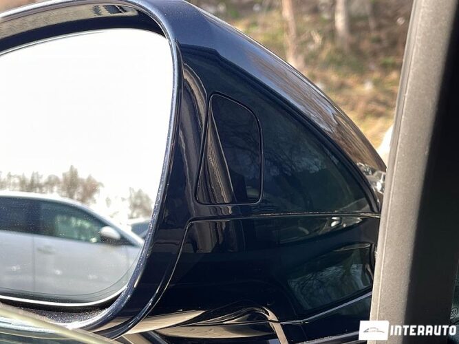 Porsche Panamera 4 48 interauto-car