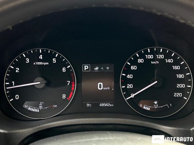 Hyundai Creta 41 interauto-car